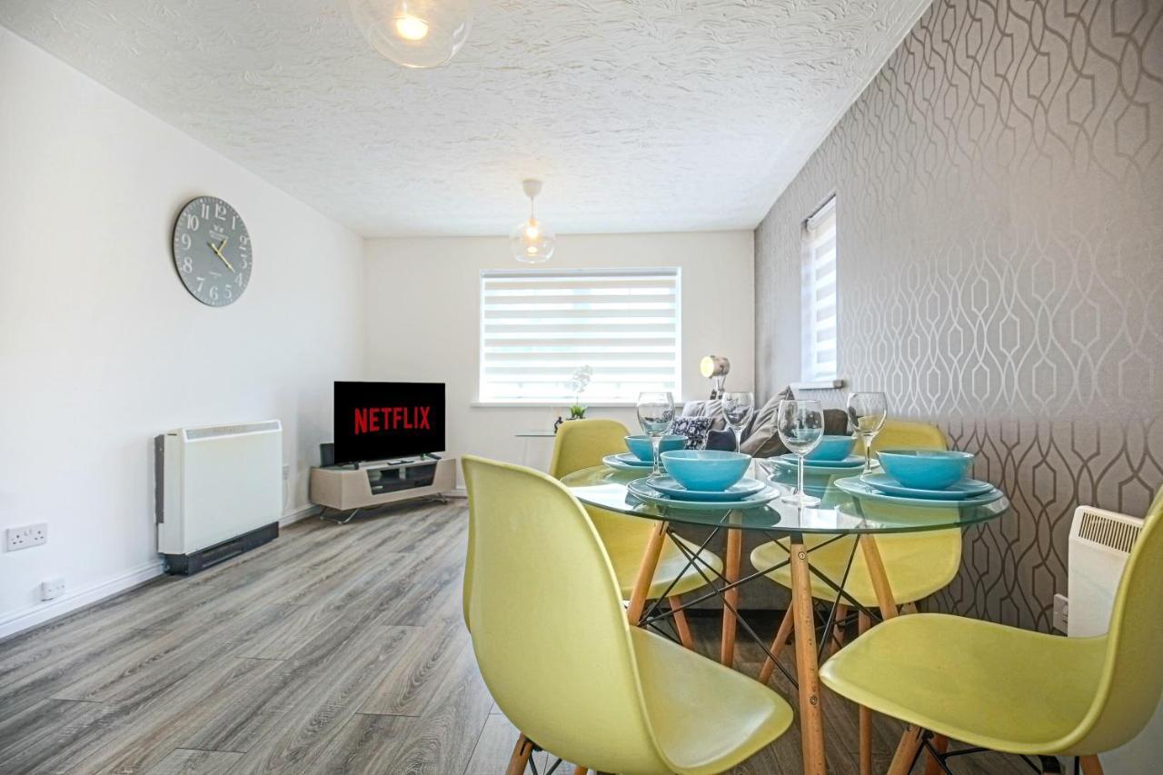 Delightful 2 Bed Apartment For Bicester Outlet Shopping By Platinum Key Properties Extérieur photo