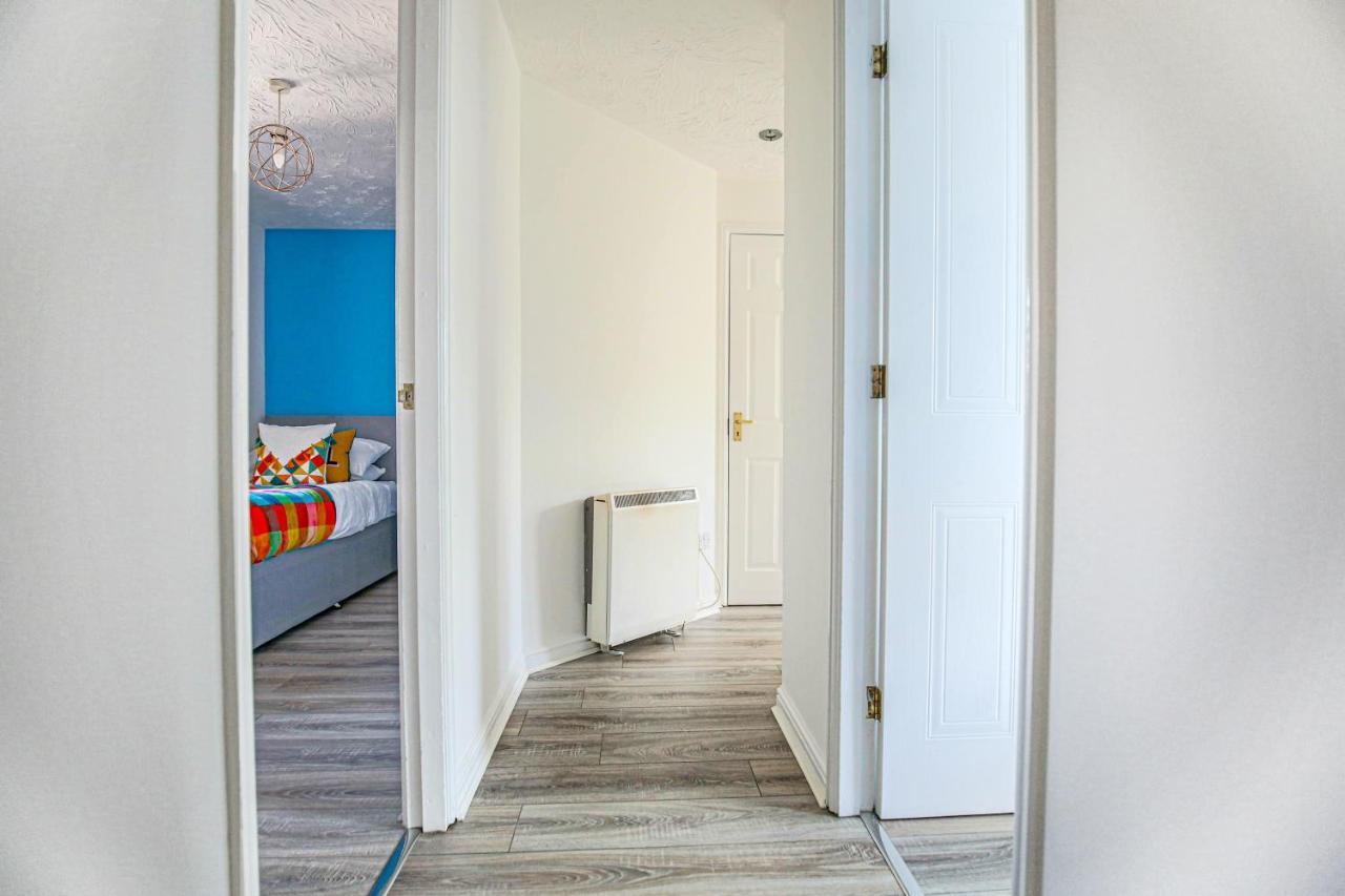 Delightful 2 Bed Apartment For Bicester Outlet Shopping By Platinum Key Properties Extérieur photo